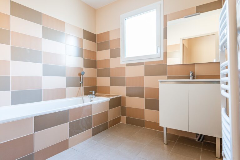 clos-Amandiers-rg-promotion-salle-BAIN2